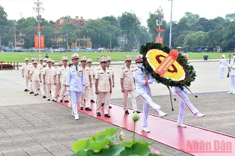 Lãnh đạo Đảng, Nhà nước vào Lăng viếng Chủ tịch Hồ Chí Minh -2