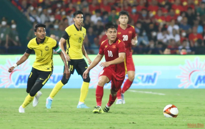 (Hiệp 1) U23 Việt Nam 0-0 U23 Malaysia: Tiến Linh suýt mở tỷ số -0