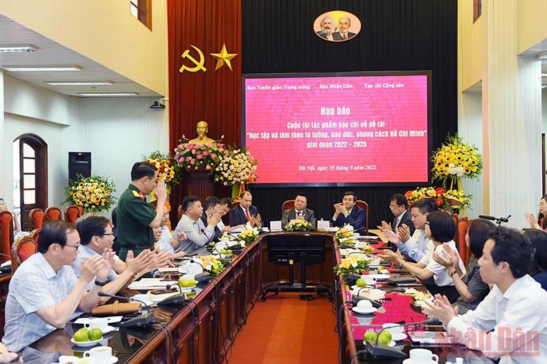 Phát động Cuộc thi tác phẩm báo chí về đề tài “Học tập và làm theo tư tưởng, đạo đức, phong cách Hồ Chí Minh” giai đoạn 2022-2025 -0