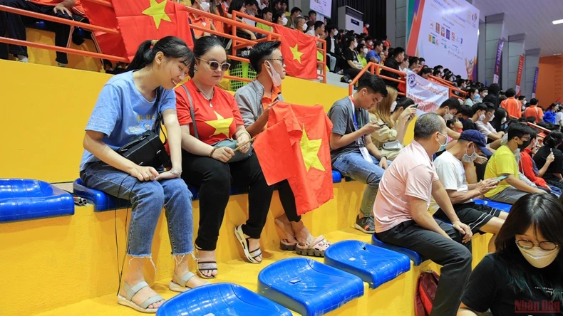 Cổ động viên đặc biệt: Đến sân, “xem” SEA Games bằng… đôi tai -0