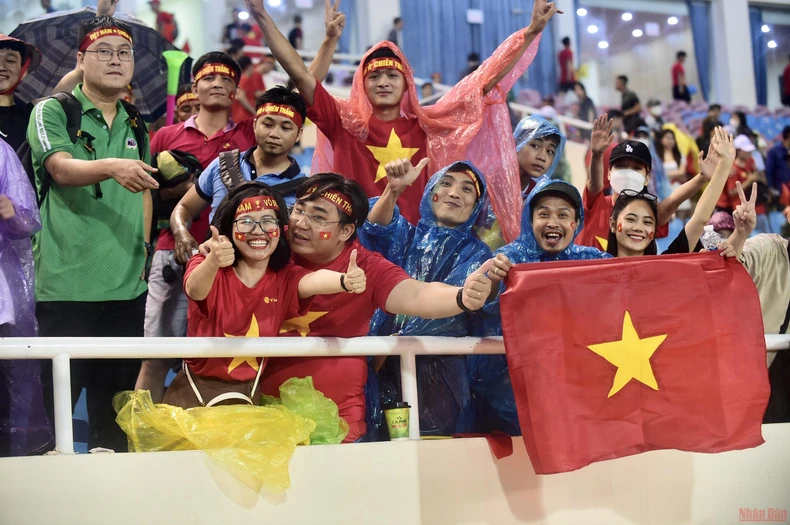 Khoảnh khắc làm nên chiến thắng trong trận chung kết bóng đá nam SEA Games 31 -0