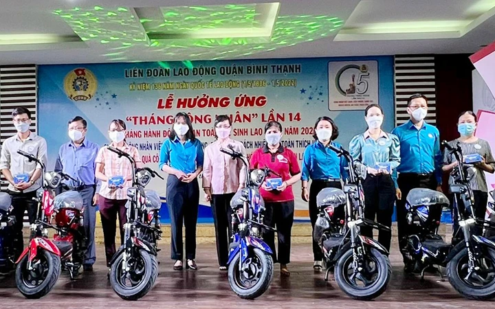 Chăm lo thiết thực cho người lao động -0