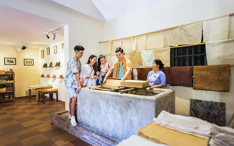 Tận hưởng mùa hè sôi động với “siêu vũ trụ giải trí” VinWonders -0