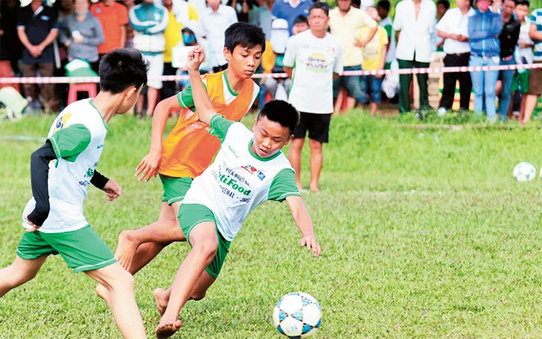 Không có đường tắt đến World Cup -0