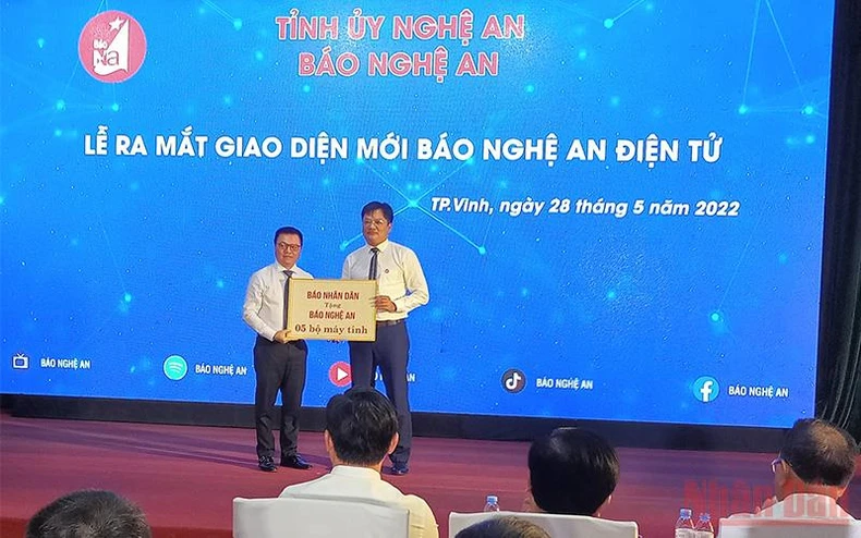 Báo Nghệ An điện tử ra mắt giao diện mới -0