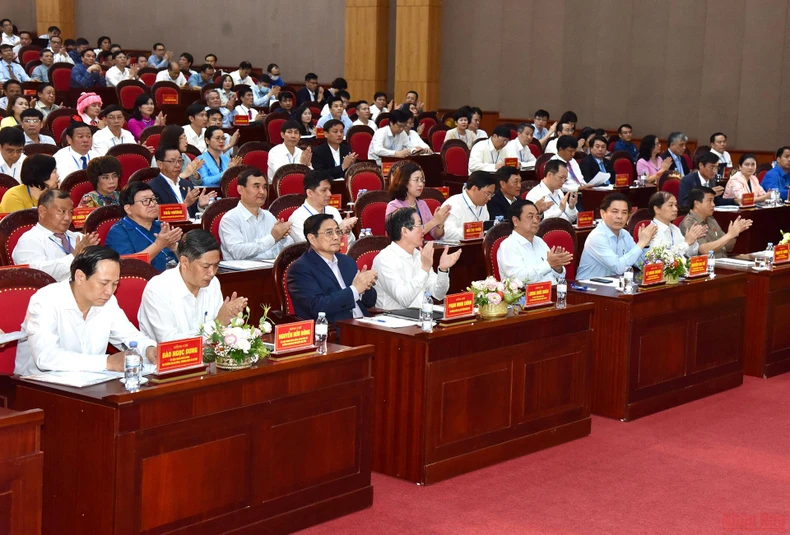 Tiếp sức, hỗ trợ nông dân phục hồi, phát triển nông nghiệp, nông thôn bền vững -0