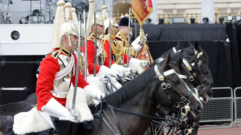 Lễ diễu hành mở màn Đại lễ Bạch kim của Nữ hoàng Anh Elizabeth II -0