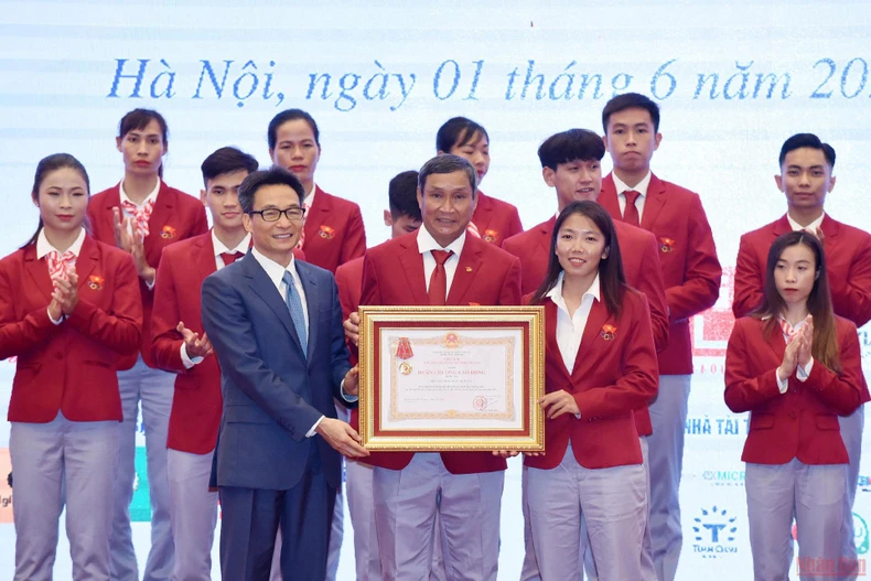 Chiều 4/6, Tọa đàm “Nâng tầm bóng đá nữ Việt Nam” -0