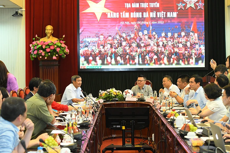 Tọa đàm trực tuyến Nâng tầm bóng đá nữ Việt Nam -0