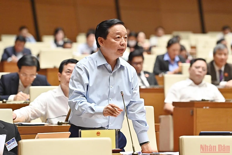 Quốc hội bước vào phiên chất vấn và trả lời chất vấn với nhiều câu hỏi, vấn đề được cử tri quan tâm -0