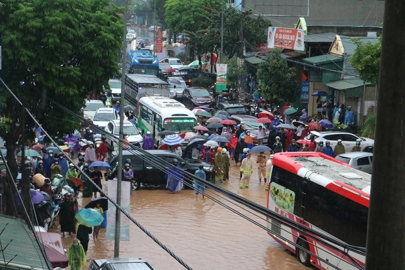 Sơn La thay đổi lịch thi tuyển sinh lớp 10 do ngập úng -0