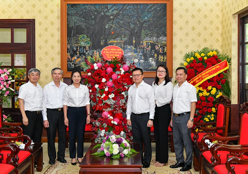 Các bộ, ngành, cơ quan, đơn vị chúc mừng Báo Nhân Dân nhân ngày 21/6 -0