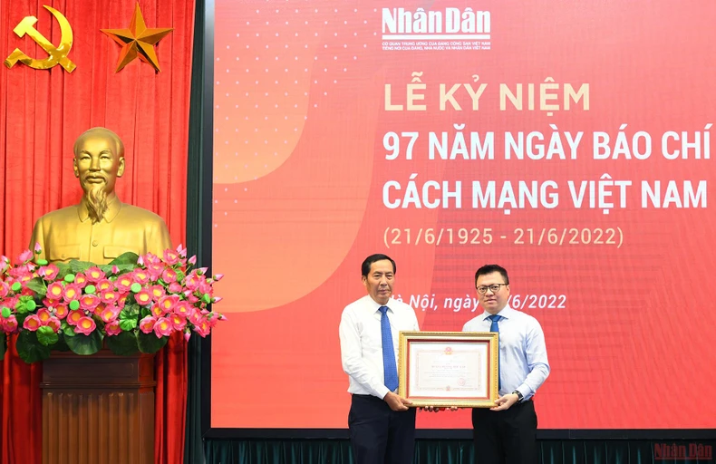 Hình ảnh Lễ Kỷ niệm 97 năm Ngày Báo chí Cách mạng Việt Nam -0