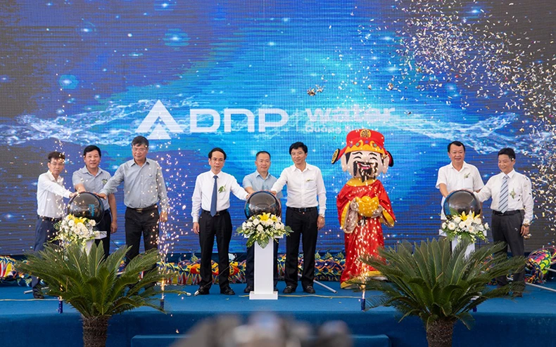 Mang nước sạch đến “vùng khát” tại Quảng Bình -0
