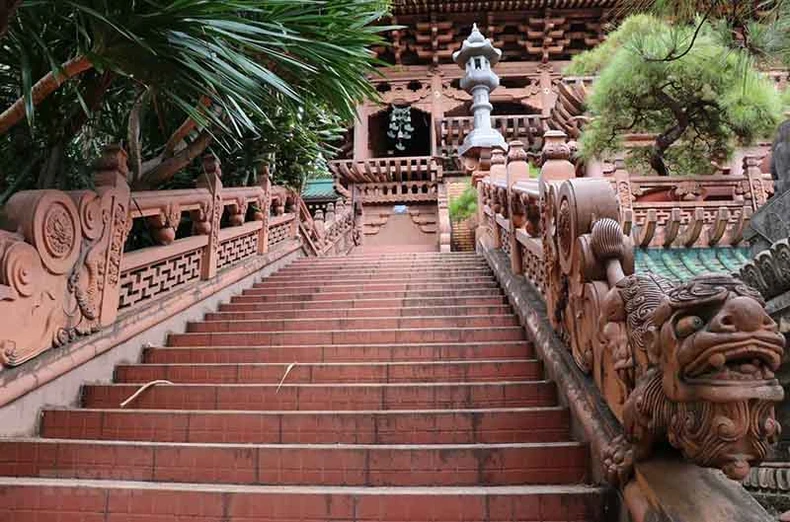 Chùa Minh Thành đẹp cổ kính giữa lòng phố núi Pleiku -5