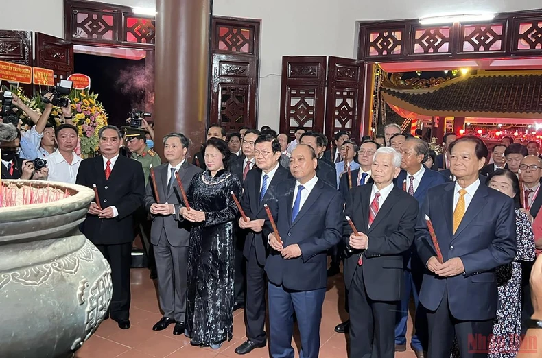Chủ tịch nước Nguyễn Xuân Phúc dự Lễ Kỷ niệm 200 năm Ngày sinh Danh nhân Nguyễn Đình Chiểu -0