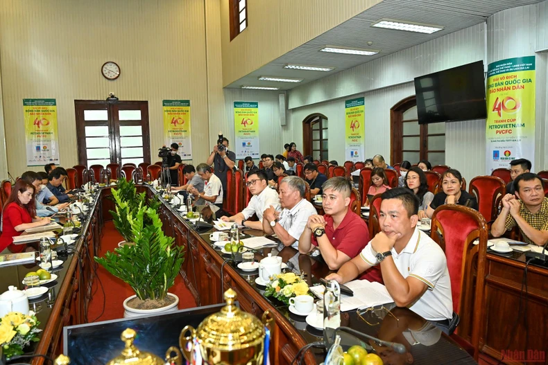 (Hình ảnh) Họp báo Giải vô địch bóng bàn quốc gia Báo Nhân Dân lần thứ 40 tranh cúp PetroVietnam PVCFC -0