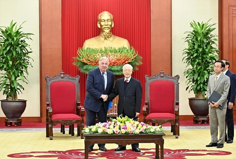 [Ảnh] Tổng Bí thư Nguyễn Phú Trọng tiếp Chủ tịch Thượng viện Cộng hòa Pháp ảnh 8