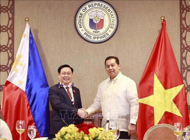 [Ảnh] Lễ đón Chủ tịch Quốc hội Vương Đình Huệ thăm chính thức Cộng hòa Philippines ảnh 8