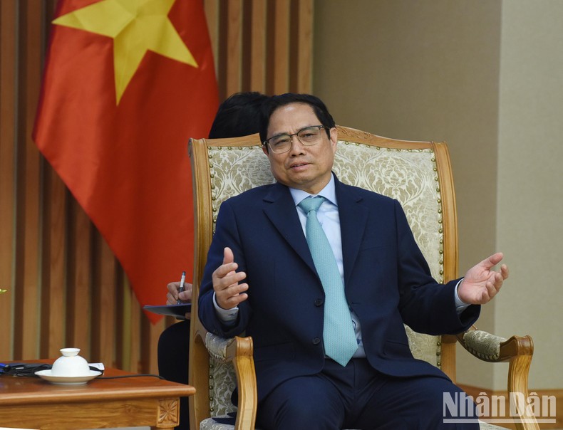 [Ảnh] Thủ tướng Phạm Minh Chính tiếp Bộ trưởng Quốc phòng Mông Cổ Saikhanbayar Gursed ảnh 2