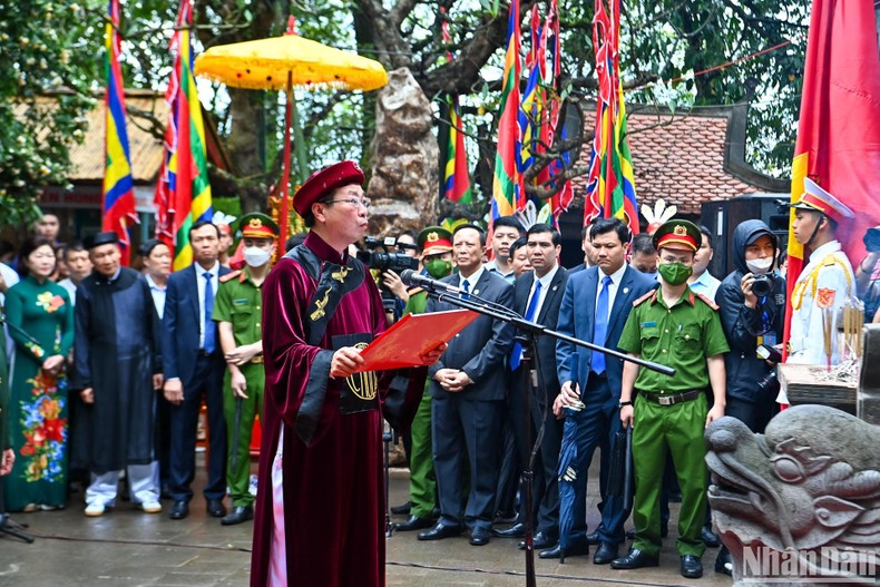 Chủ tịch nước Võ Văn Thưởng dự Lễ dâng hương tưởng niệm các Vua Hùng ảnh 3