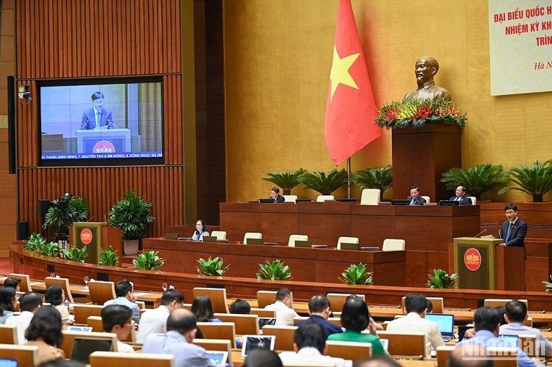 Bắt buộc giao dịch bất động sản qua sàn tiềm ẩn nguy cơ làm lũng đoạn thị trường ảnh 1