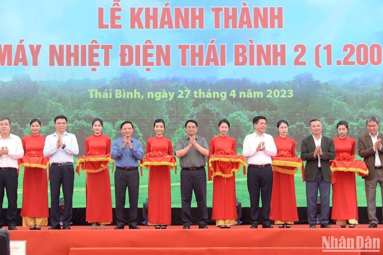 Thủ tướng Phạm Minh Chính dự lễ khánh thành Nhà máy Nhiệt điện Thái Bình 2 ảnh 3
