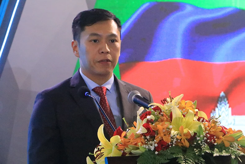 Việt Nam-Campuchia thúc đẩy hợp tác thương mại và kết nối giao thương ảnh 2