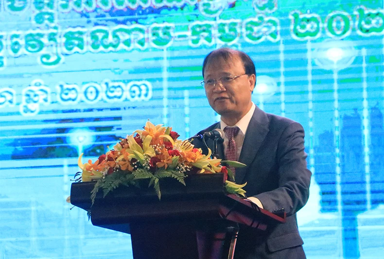Việt Nam-Campuchia thúc đẩy hợp tác thương mại và kết nối giao thương ảnh 1