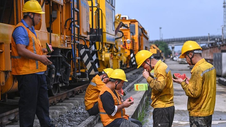 Trung Quốc trải qua mùa hè nóng kỷ lục ảnh 3