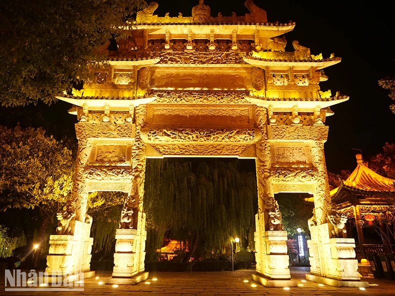 [Ảnh] Độc đáo thành cổ Đài Nhi Trang nằm bên Đại vận hà ở Trung Quốc ảnh 12