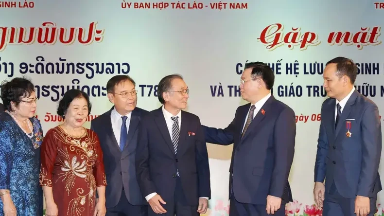 Cùng gìn giữ, phát triển quan hệ đặc biệt, hiếm có giữa Việt Nam và Lào mãi trường tồn ảnh 4