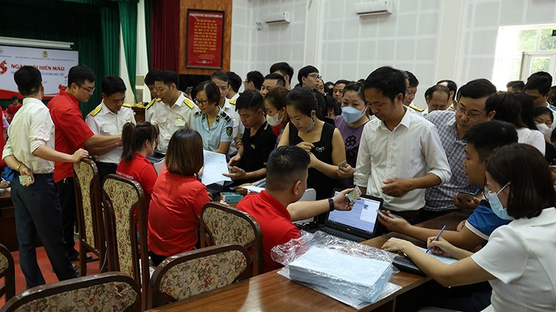 Hà Nam tiếp nhận 306 đơn vị máu từ chương trình "Hành trình đỏ" năm 2023 ảnh 2