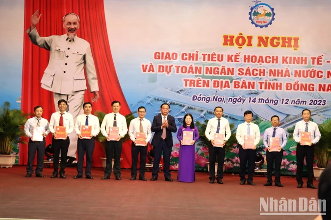 Đồng Nai phấn đấu tăng trưởng kinh tế 7% trong năm 2024 ảnh 4