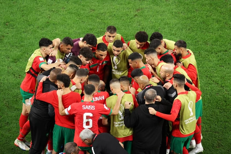 Loại Tây Ban Nha bên trên chấm luân lưu, Maroc chuyến trước tiên nhập tứ kết World Cup 2022 hình ảnh 6