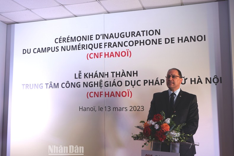 Khánh thành Trung tâm Công nghệ giáo dục Pháp ngữ đầu tiên tại Hà Nội ảnh 3