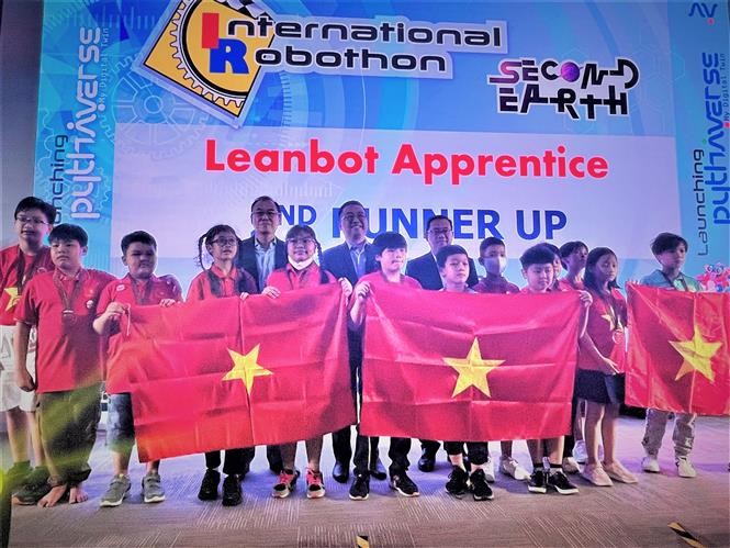 Việt Nam giành nhiều giải thưởng tại cuộc thi Robothon quốc tế 2023 ảnh 2