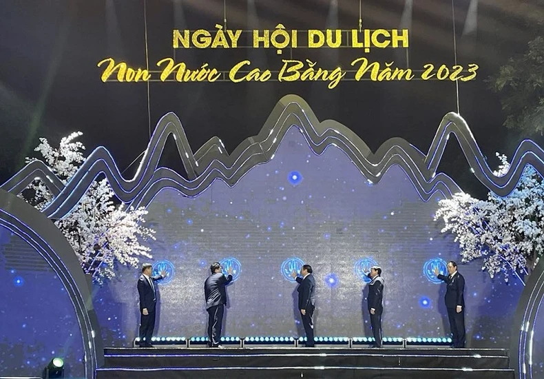 Khai mạc Ngày hội du lịch Non nước Cao Bằng tại Hà Nội năm 2023 ảnh 2