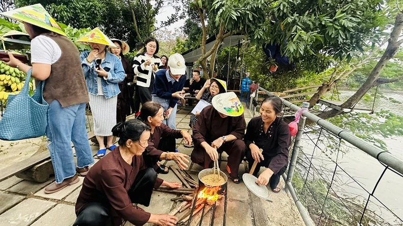 Đến Giang Biên trải nghiệm du lịch nông nghiệp gắn với cộng đồng ảnh 2