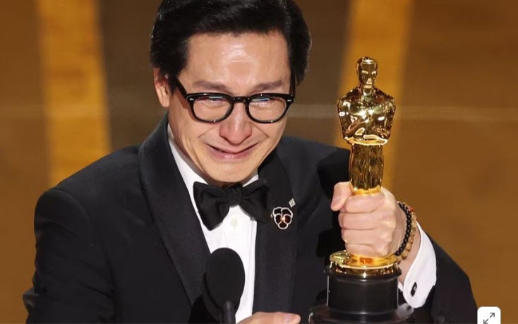 Lễ trao giải Oscar 2023: Những giải thưởng đầu tiên ảnh 1