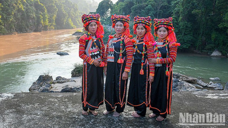 Thêm 12 di sản trở thành Di sản văn hóa phi vật thể quốc gia ảnh 1