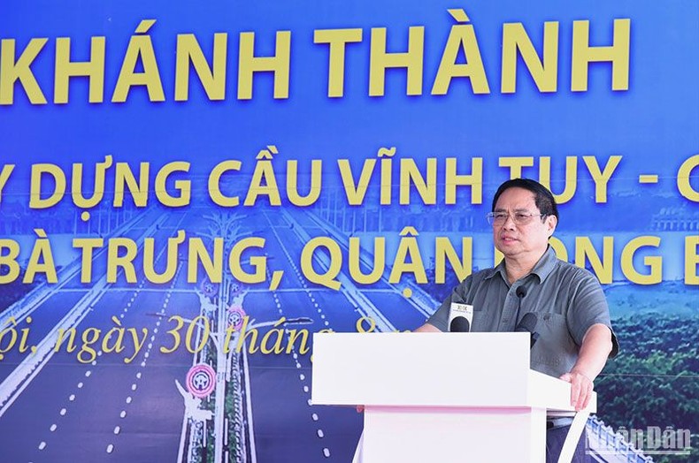 Thủ tướng Phạm Minh Chính dự Lễ khánh thành cầu Vĩnh Tuy-giai đoạn 2 ảnh 1