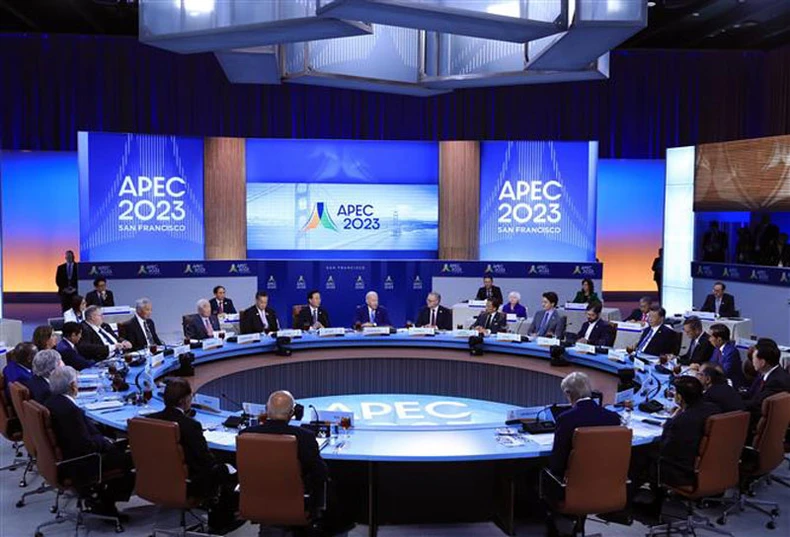 [Ảnh] Chủ tịch nước dự Đối thoại giữa các Nhà lãnh đạo APEC với khách mời ảnh 5
