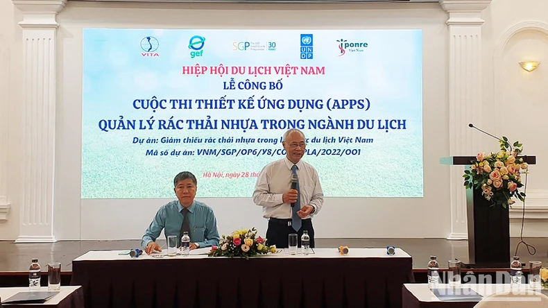 Tăng cường công cụ quản lý rác thải nhựa trong du lịch Việt Nam ảnh 1