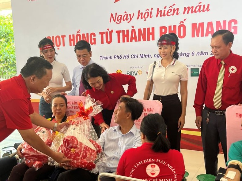 Phát động Hành trình Đỏ lần thứ 11 tại Thành phố Hồ Chí Minh ảnh 2