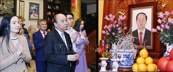 Chủ tịch nước Nguyễn Xuân Phúc thăm hỏi, chúc mừng năm mới gia đình các cố Chủ tịch nước ảnh 2