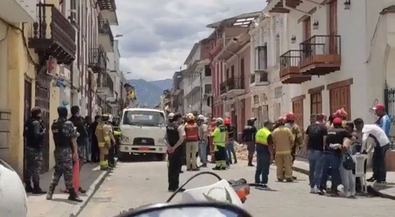 Động đất mạnh tại Ecuador làm 14 người thiệt mạng ảnh 1