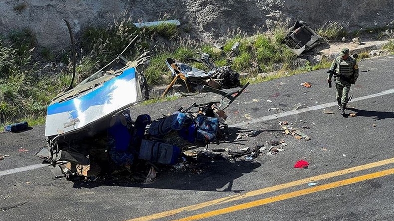 Tai nạn đường bộ tại Mexico khiến 16 người thiệt mạng ảnh 1