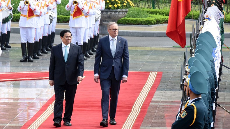 Thủ tướng Phạm Minh Chính đón và hội đàm với Thủ tướng Australia Anthony Albanese ảnh 1
