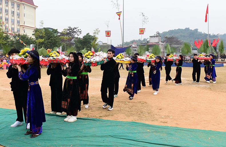 Lễ hội Lồng Tông - Ngày hội xuống đồng của dân tộc Tày tại Tuyên Quang ảnh 1